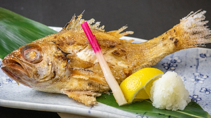 【REOPEN＆25周年記念】北陸鮮魚店直送！夕食時ズワイガニorのどぐろ塩焼きチョイス！北陸応援！